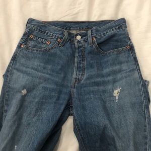 high waisted levi’s jeans